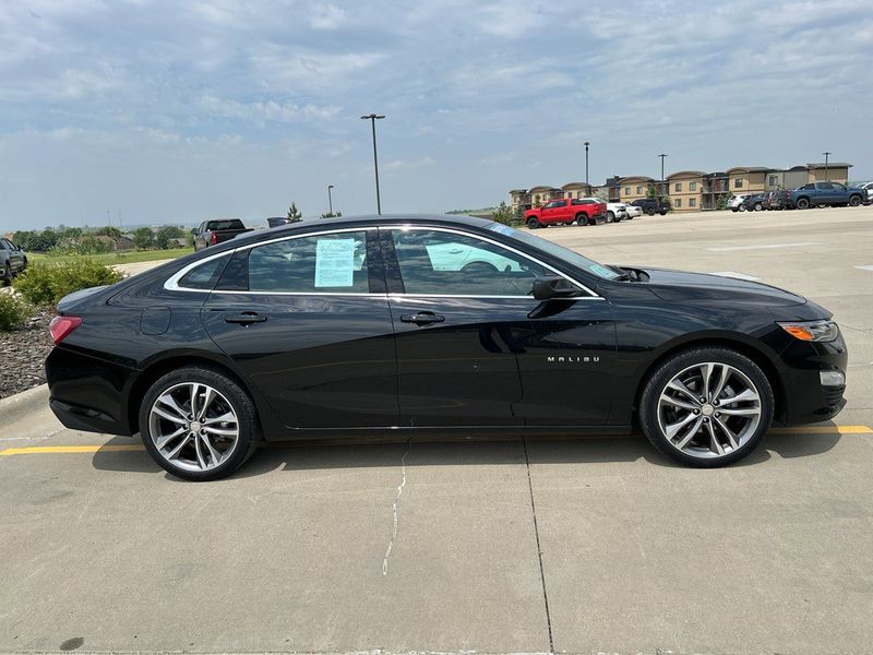 Certified 2024 Chevrolet Malibu LT image 1