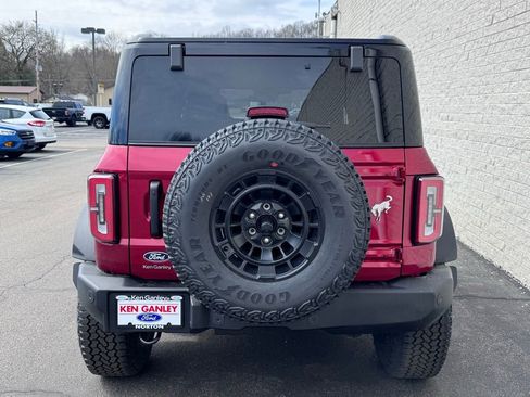 New 2026 Ford Bronco Outer Banks image 10