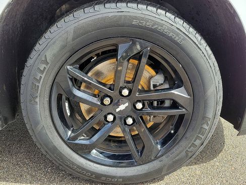 Used 2017 Chevrolet Equinox LT w/ Sport Edition image 27