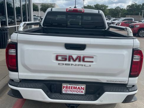 Used 2024 GMC Canyon Denali AWD/4WD image 9