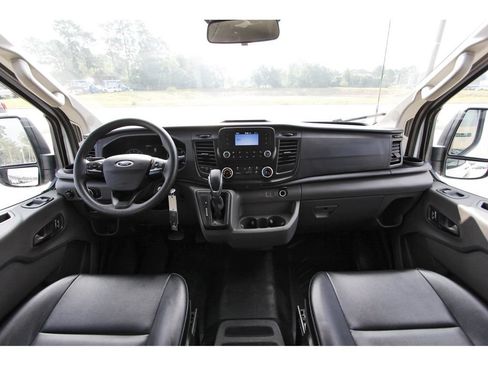 Used 2023 Ford Transit 350 XL RWD image 13