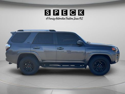 Used 2023 Toyota 4Runner SR5 Premium w/ Moonroof Package RWD image 6