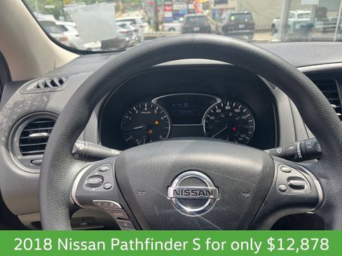 Used 2018 Nissan Pathfinder S AWD/4WD image 10
