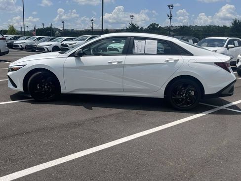 Certified 2026 Hyundai Elantra Sport FWD image 6