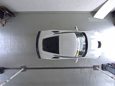 Used 2019 Chevrolet Corvette Stingray Coupe w/ Z51 1LT RWD image 35