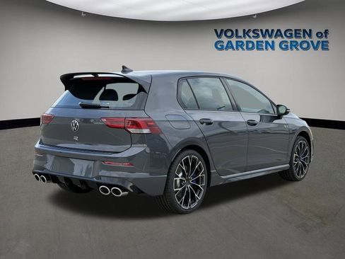 New 2026 Volkswagen Golf 2.0T image 7