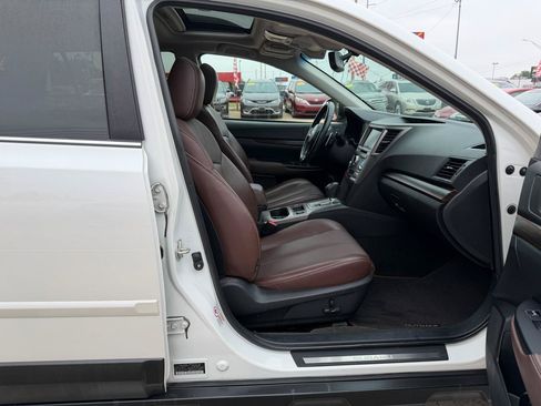 Used 2014 Subaru Outback 3.6R Limited AWD/4WD image 21