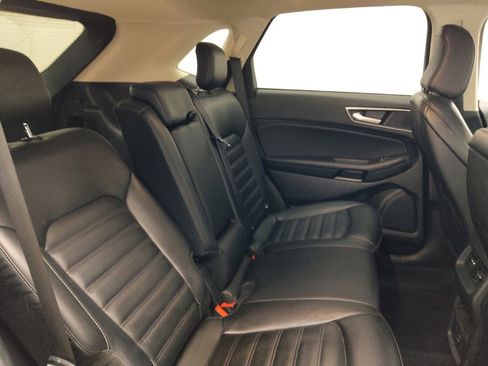 Used 2022 Ford Edge SEL AWD/4WD image 19