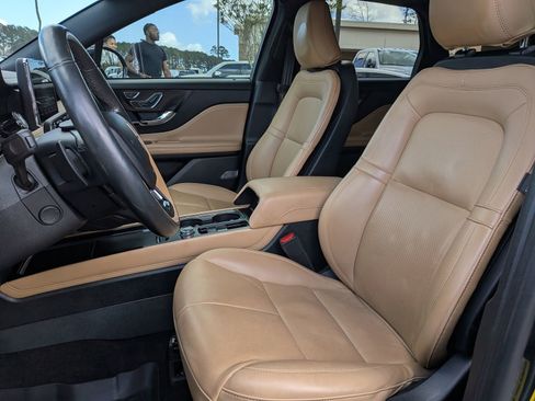 Used 2021 Lincoln Corsair Reserve w/ Elements Package image 13