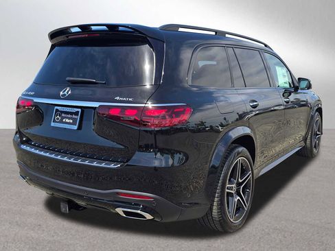 New 2026 Mercedes-Benz GLS 450 4MATIC image 3