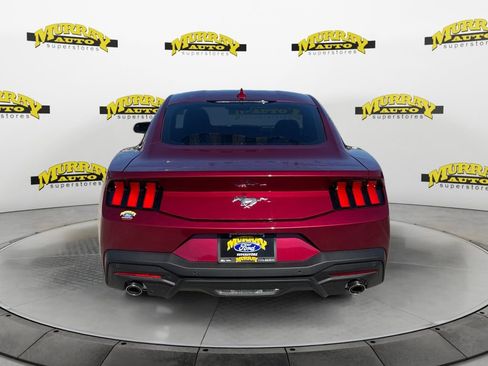 Used 2025 Ford Mustang Premium image 4