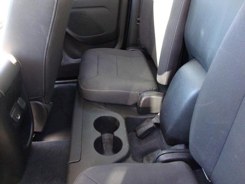 Used 2021 Chevrolet Colorado LT w/ Safety Package image 6