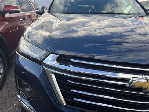 Certified 2023 Chevrolet Traverse LT image 5