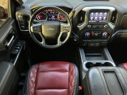 Used 2021 Chevrolet Silverado 1500 LT Trail Boss image 18