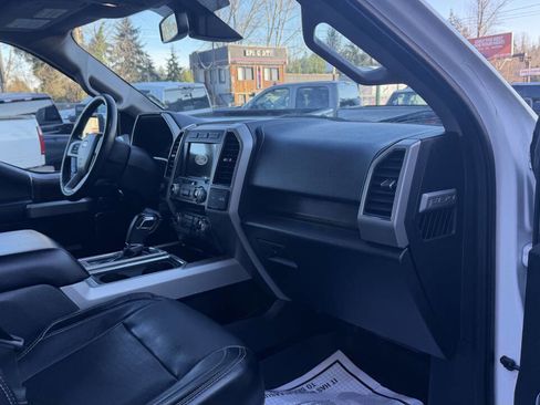 Used 2017 Ford F150 Lariat w/ Equipment Group 502A Luxury image 17