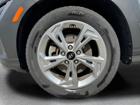 Certified 2023 Hyundai Kona SEL AWD/4WD image 8