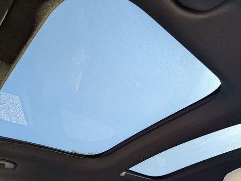 New 2026 Mercedes-Benz GLB 250 image 23