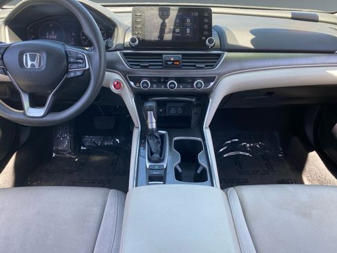 Used 2021 Honda Accord LX image 11