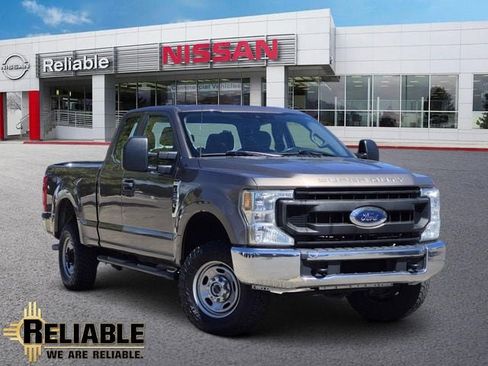 Used 2021 Ford F250 XL w/ Power Equipment Group AWD/4WD image 1