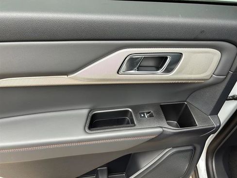 New 2026 Ford Explorer Active image 16