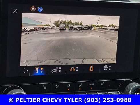 Used 2025 Chevrolet Colorado LT w/ LT Convenience Package RWD image 23