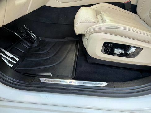 Used 2021 BMW X5 xDrive40i w/ M Sport Package image 20