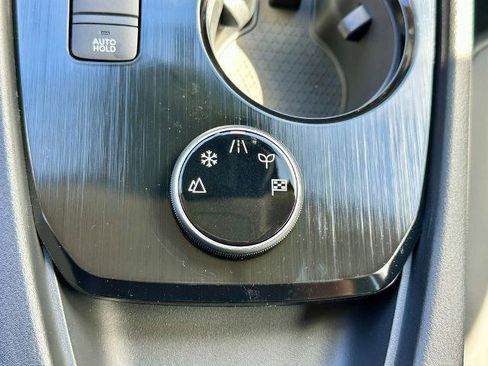 Certified 2026 Nissan Rogue SV w/ SV Premium Package image 24