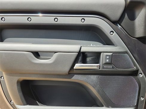 New 2025 Land Rover Defender 130 V8 image 16
