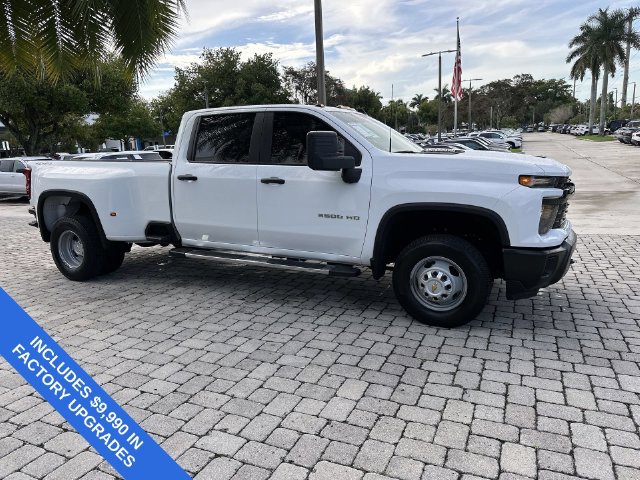 Used 2026 Chevrolet Silverado 3500 W/T AWD/4WD image 15
