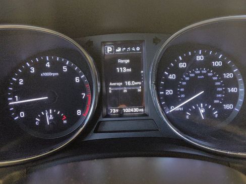 Used 2018 Hyundai Santa Fe Sport image 23