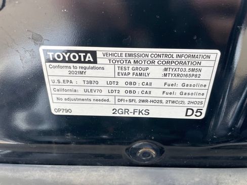 Used 2021 Toyota Tacoma 4x4 Double Cab w/ Tacoma SR5 Package image 32