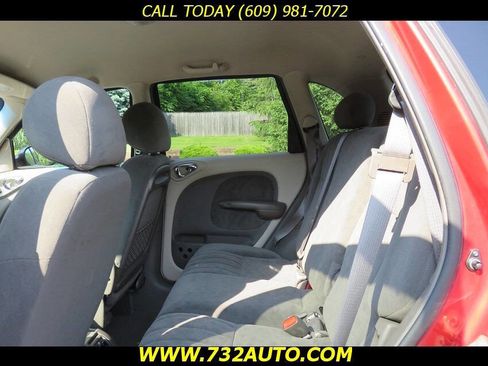 Used 2001 Chrysler PT Cruiser image 9