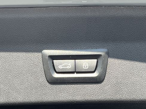 Used 2025 BMW X4 xDrive30i image 30