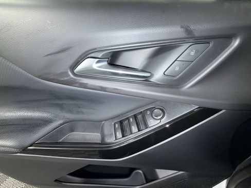 New 2026 Chevrolet Equinox LT image 15