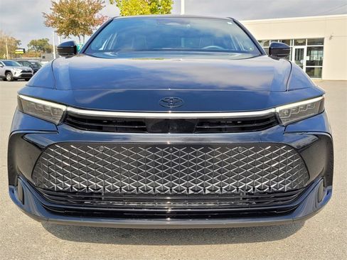 Used 2025 Toyota Crown Platinum image 13