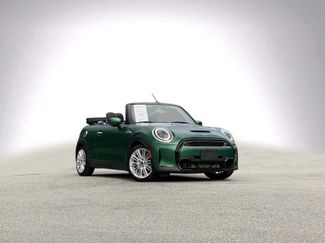 Certified 2024 MINI Cooper S video 2