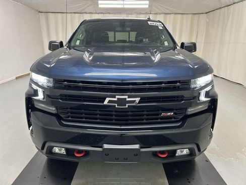 Used 2019 Chevrolet Silverado 1500 LT Trail Boss image 3
