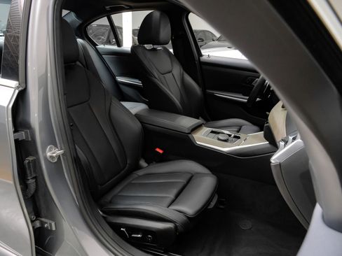 Used 2025 BMW 330i Sedan RWD image 38