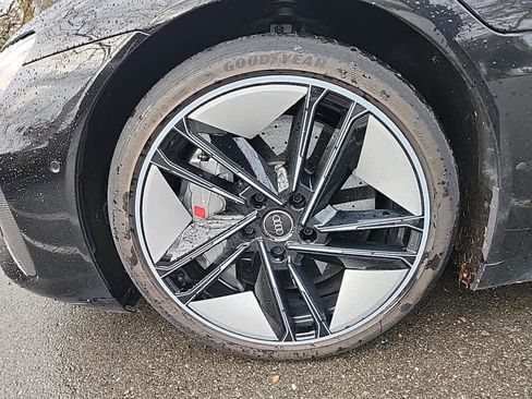 Used 2024 Audi RS e-tron GT w/ Ceramic Brake Package image 12