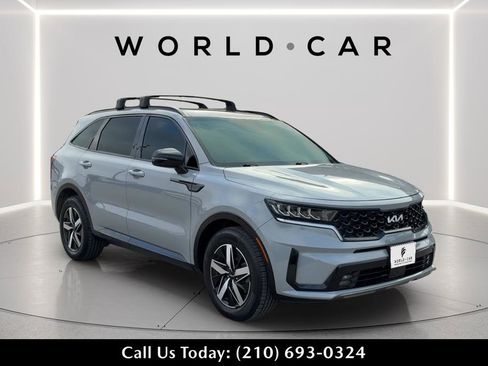 Used 2023 Kia Sorento EX w/ Panoramic Sunroof Package image 1