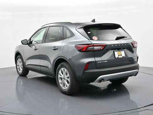 New 2026 Ford Escape Active w/ Active Premium Tech Pack image 8