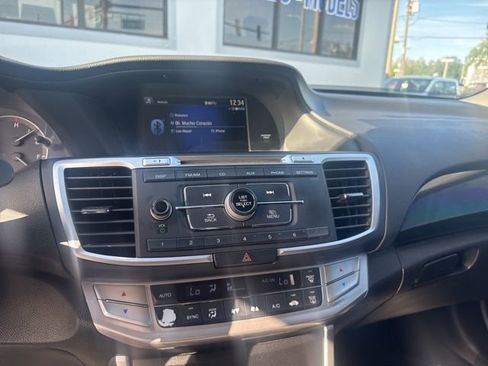 Used 2015 Honda Accord Sport image 3