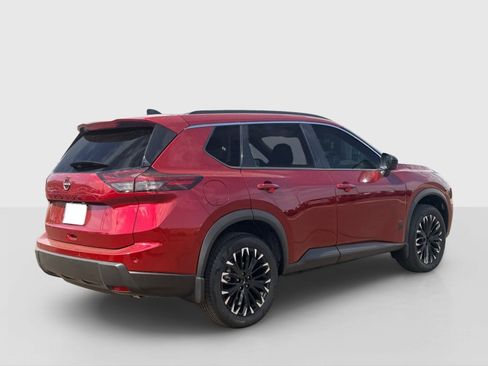 New 2026 Nissan Rogue Dark Armor FWD image 6
