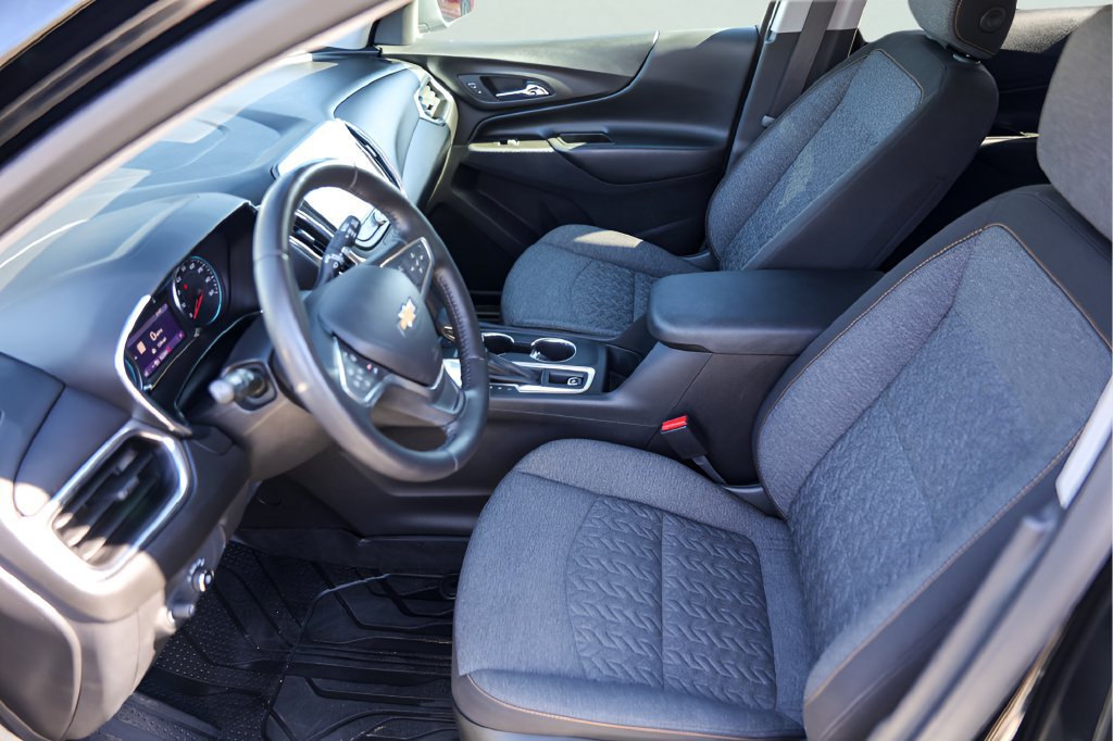 Used 2022 Chevrolet Equinox LT FWD image 11