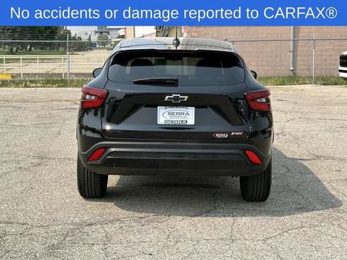 Certified 2024 Chevrolet Trax RS w/ Driver Confidence Package FWD image 6