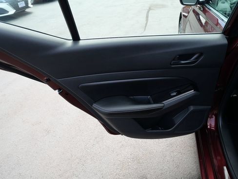 Used 2023 Nissan Altima 2.5 SV AWD/4WD image 29