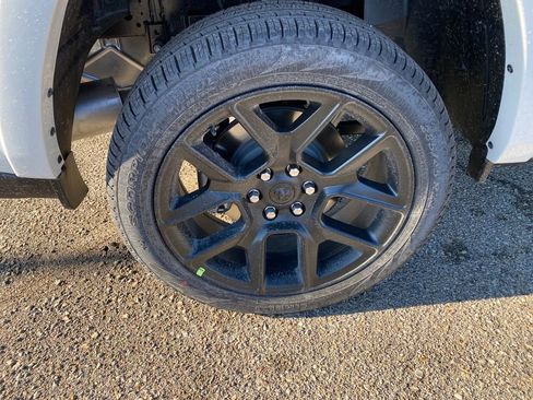 New 2026 RAM 1500 Laramie w/ Night Edition image 33