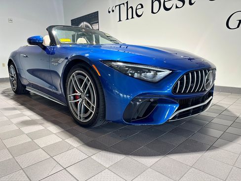 Used 2022 Mercedes-Benz SL 55 AMG 4MATIC image 1