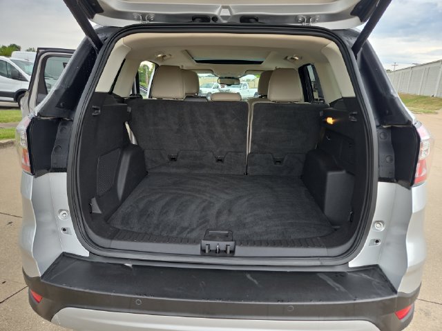 Used 2018 Ford Escape Titanium AWD/4WD image 22