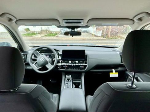 New 2026 Nissan Pathfinder SV AWD/4WD image 6
